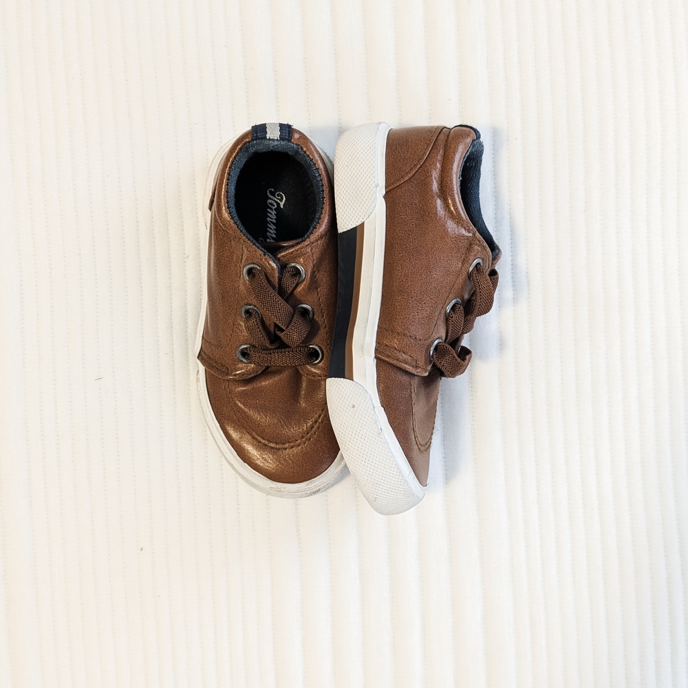 Tommy Bahama Kids Shoes
